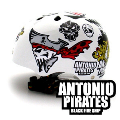 [그래피커] 0010-Antonio Pirate-Helmet-01 헬멧 스티커