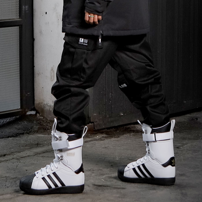 LOG CLIMAX BAGGY FIT CARGO JOGGER PANTS - BLACK (로그 클라이맥스 배기 핏 카고 조거 스노우보드 팬츠)